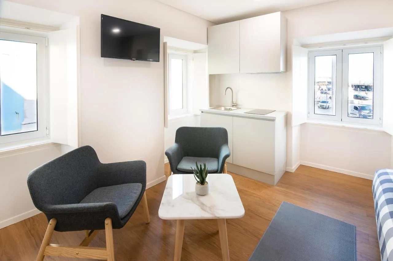Vista Lisboa Guest Apartments Almada